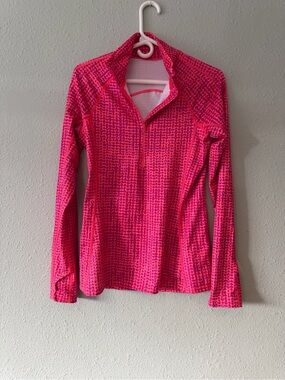 Under Armour Pink Geo 1/4 Zip Pullover Tech Shirt Medium